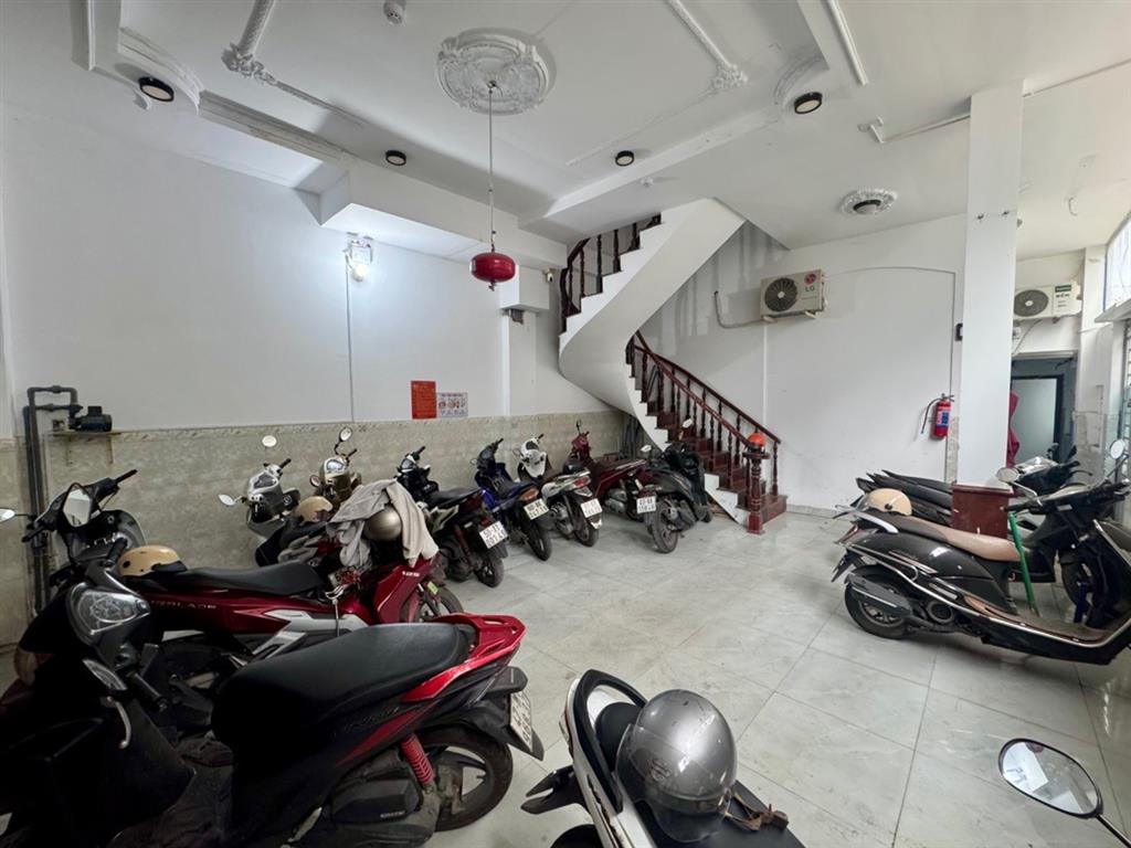 [DD081] Nhà 4T dòng tiền 30tr/th cạnh Chợ Thạch Đà, Gò Vấp - Giá 15.x tỷ