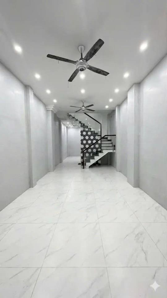 CÁCH MẶT TIỀN CHỈ 50M - SÁT AEON TÂN PHÚ- NHÀ CỨNG CÁP MỚI