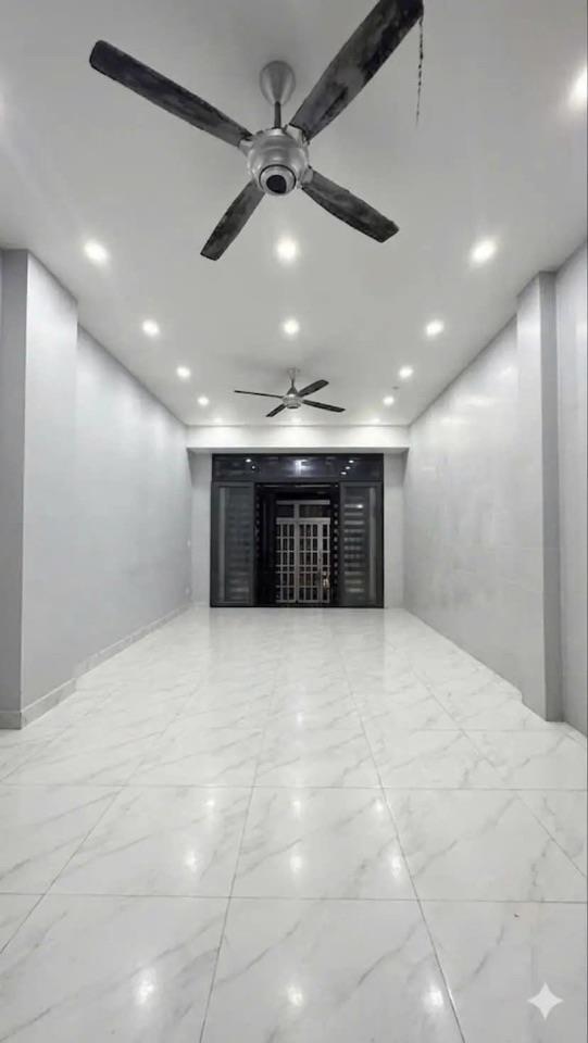 CÁCH MẶT TIỀN CHỈ 50M - SÁT AEON TÂN PHÚ- NHÀ CỨNG CÁP MỚI