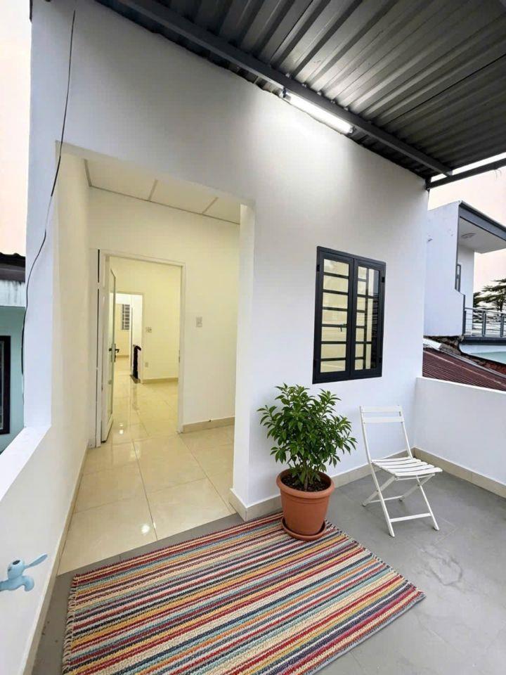  NHÀ 2 TẦNG MỚI ,ĐƯỜNG LÊ VĂN VIỆT , 54M2 , GIÁ NHỈNH 4Ty .