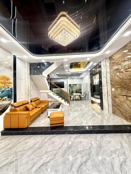NHÀ MỚI TẶNG FULL NỘI THẤT Ở NGAY DTSD 290M2 CHỈ NHỈNH 5 TỶ