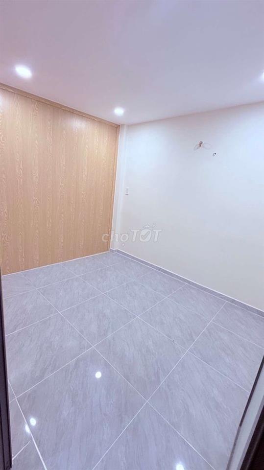 Nhà Mới 1 Trệt 1 Gác Lửng Linh Xuân - pháp lý chuẩn - 2pn 2wc
