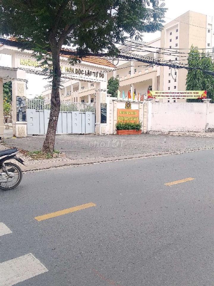 🚨 Nhà 2 Tầng HXH Đường 11 Linh Xuân - 87.1m² - 5.1tỷ
