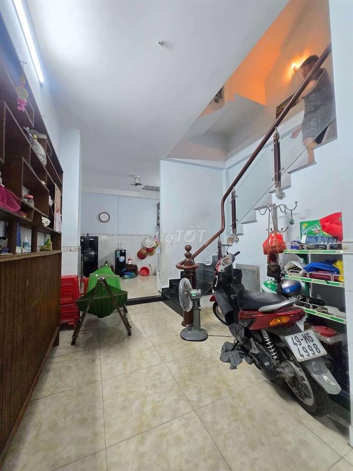 🚨Nhà 3 Tầng Mặt Tiền Hẻm 113 Đường 11,Linh Xuân-61m2-6.5tỷ
