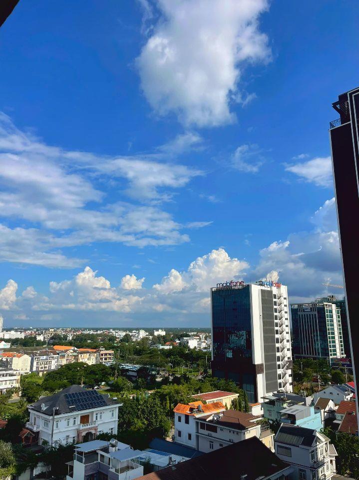 Có những nơi chỉ để ở. Có những nơi khiến bạn muốn về sớm hơn mỗi ngày.