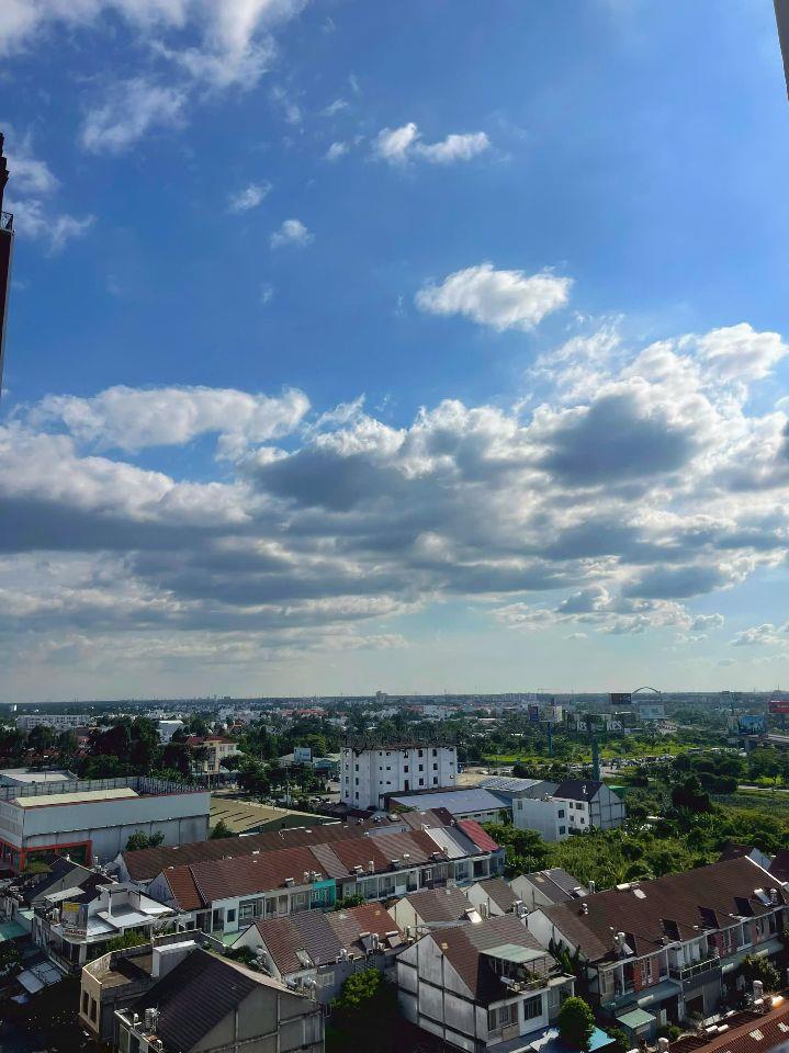 Có những nơi chỉ để ở. Có những nơi khiến bạn muốn về sớm hơn mỗi ngày.