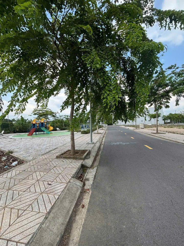 BÁN ĐẤT NỀN 70M2 NGAY TRUNG TÂM NGÃ BẢY - SỔ HỒNG SẴN