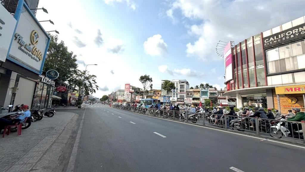 GIẢM 1 TỶ - MẶT TIỀN KHU VIP SIÊU ĐẸP - Nguyễn Oanh & Phan Văn Trị - Khu kinh doanh đông