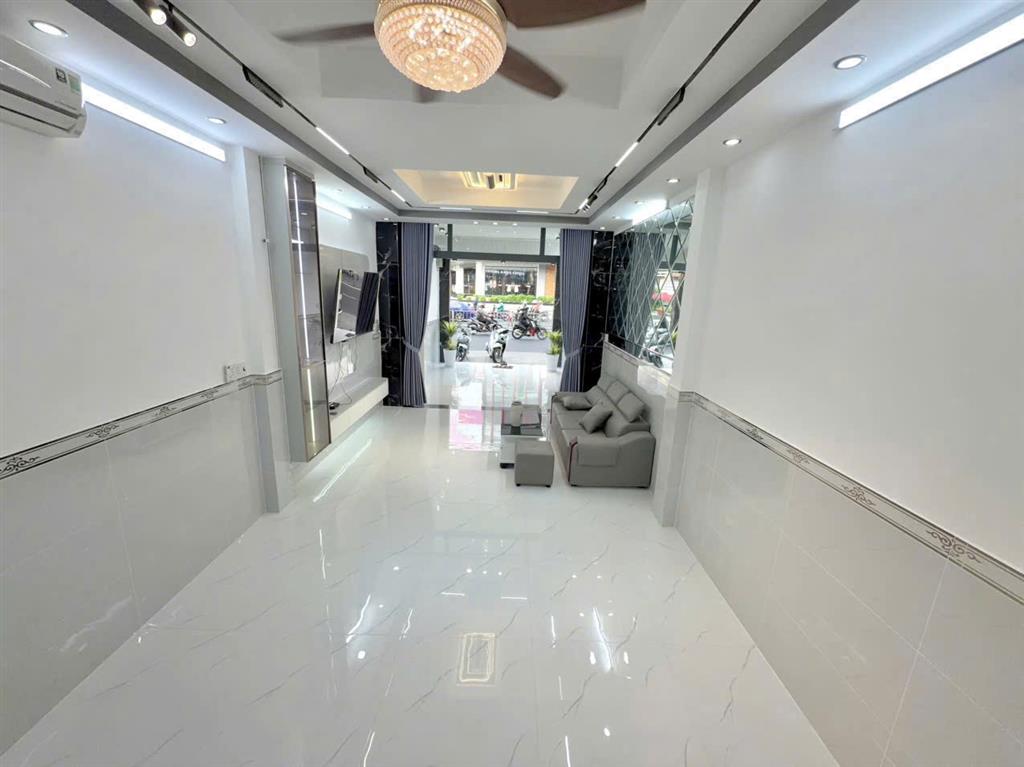 GIẢM 1 TỶ - MẶT TIỀN KHU VIP SIÊU ĐẸP - Nguyễn Oanh & Phan Văn Trị - Khu kinh doanh đông
