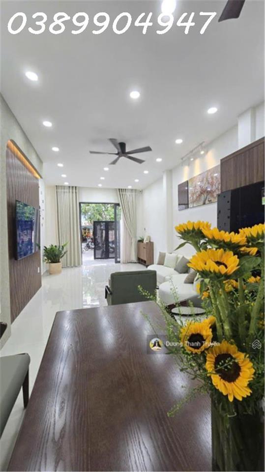 Siêu phẩm nhà đẹp 3tầng góc 2 mặt tiền đường Đồng Nai gần siêu thị Coopmart, full nội