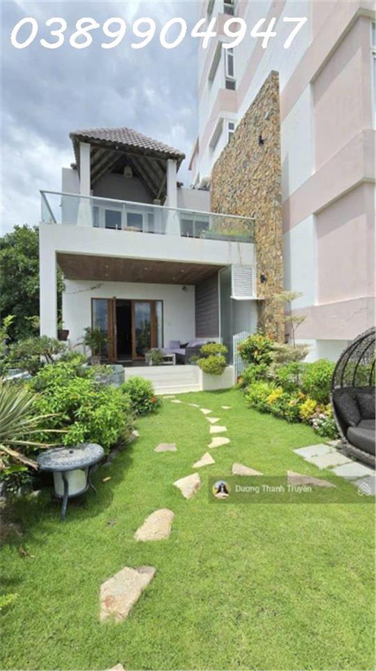 Bán biệt thự 4 tầng 2 mặt tiền view biển ngang hiếm 9,7m, cạnh Đại học Nha Trang, dòng