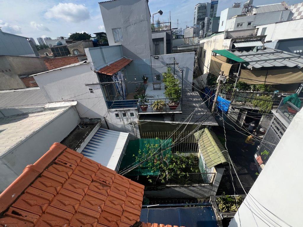 Nhà hẻm Phạm Thế Hiển, ngay cầu Nguyễn Văn Cừ , phường 1, Quận 8,  3 tầng , 5.8 x 12m, 7 tỷ 2 
