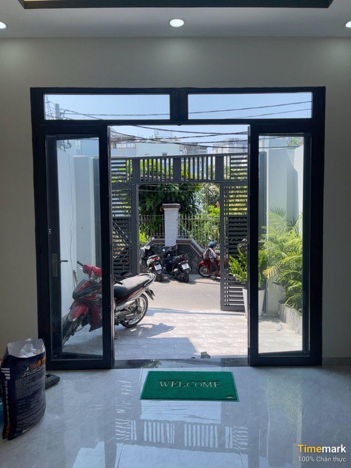 Nhà mới đẹp Phạm Thế Hiển, hẻm xe hơi, phường Chánh Hưng, quận 8, 4 tầng, 4.35x 14 m, 4 PN, 4 WC, 8.x ti