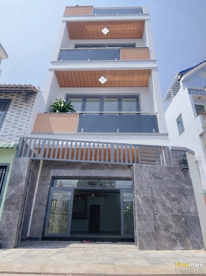 Nhà mới đẹp Phạm Thế Hiển, hẻm xe hơi, phường Chánh Hưng, quận 8, 4 tầng, 4.35x 14 m, 4 PN, 4 WC, 8.x ti