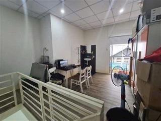 Phạm Thế Hiển, 65m2, 2 lầu, 3PN, Phường 1, Quận 8 - NGAY CẦU RẠCH ÔNG, chỉ nhỉnh 6 tỷ