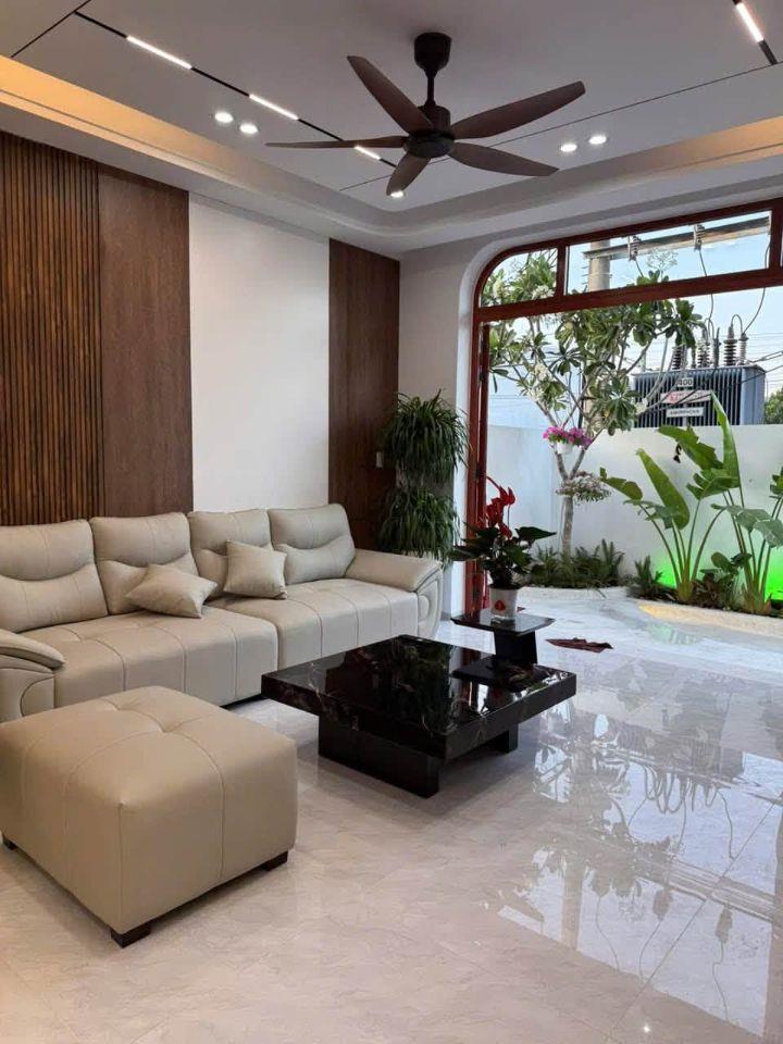 Nhà mới full nội thất phong cách Wabi Sabi siêu đẹp, đường lớn