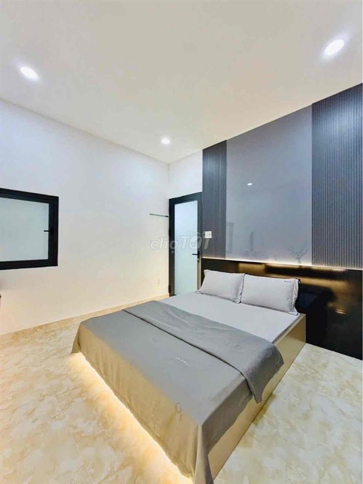 BÁN NHÀ 78M2, SÁT HXH THÔNG,PHẠM VĂN CHIÊU GÒ VẤP,4.5x17M,2 TẦNG, 6 TỶ