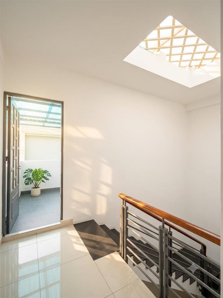 Bán Nhà Quang Trung Thống Nhất, Nở Hậu 91m2, Đúc 4 Tầng, 4 Phòng Ngủ , Giá 8.5 Tỷ thương
