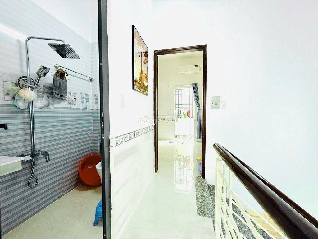 Bán nhà Nguyễn Duy Cung Gò Vấp 57m², 2PN, 2WC, giá 5,75 tỷ. Liên hệ