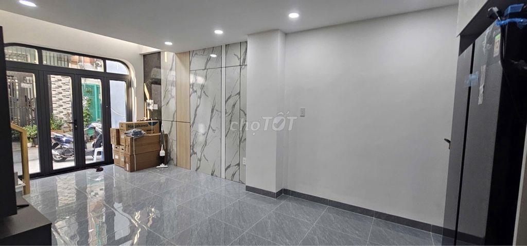 Bán nhà Quang Trung Gò Vấp 42m2, 3 tầng, 4,45 tỷ, 3PN. Liên hệ xem nhà
