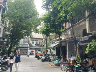 Bán nhà 4 tầng Kim Liên 30m2, ngõ thông thoáng, giá 13.65 tỷ, sổ đỏ chính chủ