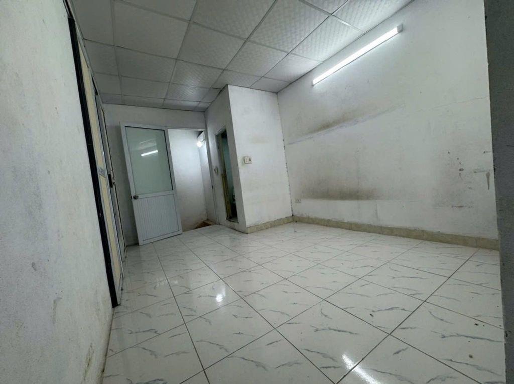 Bán nhà khu Văn Miếu - Quốc Tử Giám, Đống Đa: 22m2 (sổ 30m2), 3 tầng, giá 8 tỷ