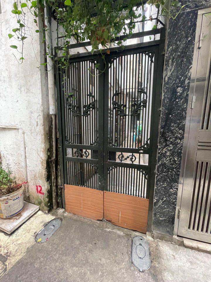 Bán nhà Kim Liên Đống Đa 48m2 x 3 tầng ngõ ô tô tránh, sổ đỏ chính chủ giá 9.3 tỷ