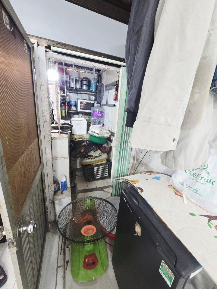 Nhà chính chủ, không qua trung gian 15m2 , giá 2.35 tỷ