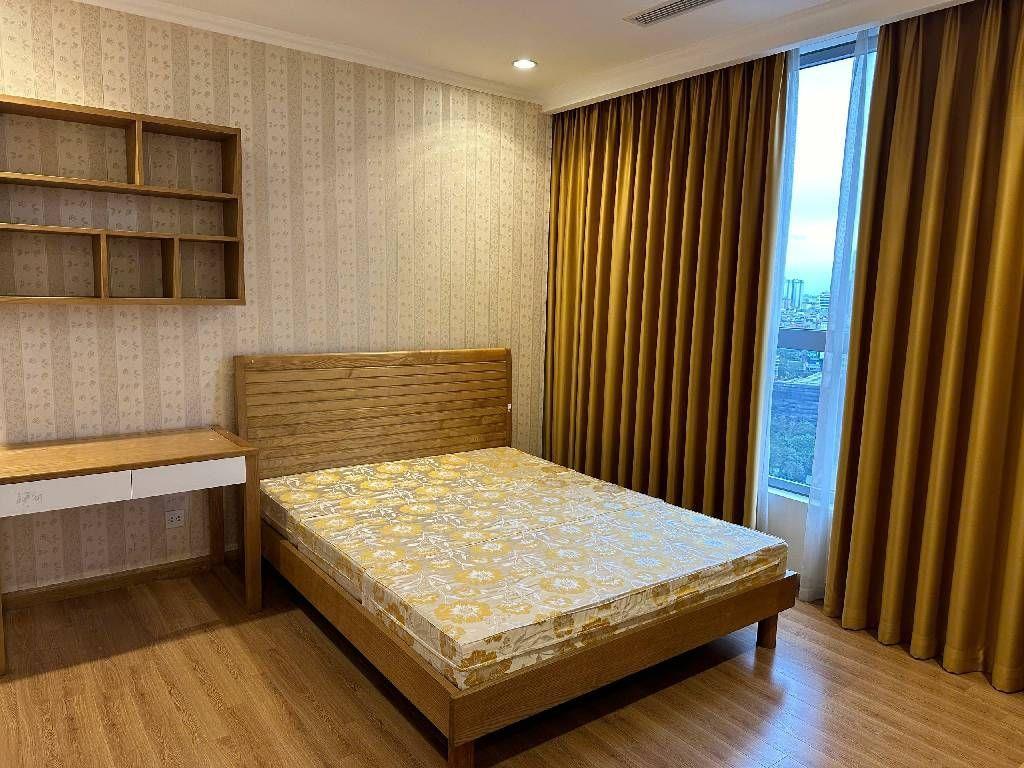 Bán nhà Láng Thượng, Đống Đa 129m2, 1 tầng, sổ đỏ, giá 19 tỷ