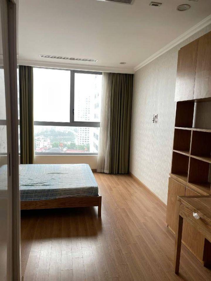 Bán nhà Láng Thượng, Đống Đa 129m2, 1 tầng, sổ đỏ, giá 19 tỷ