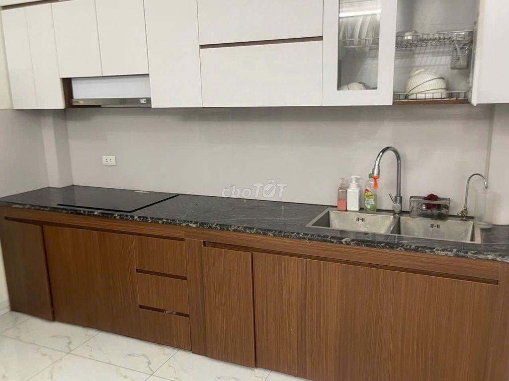 Nhà 4 tầng, 64,8m2, 6 phòng ở gia đình thoải mái