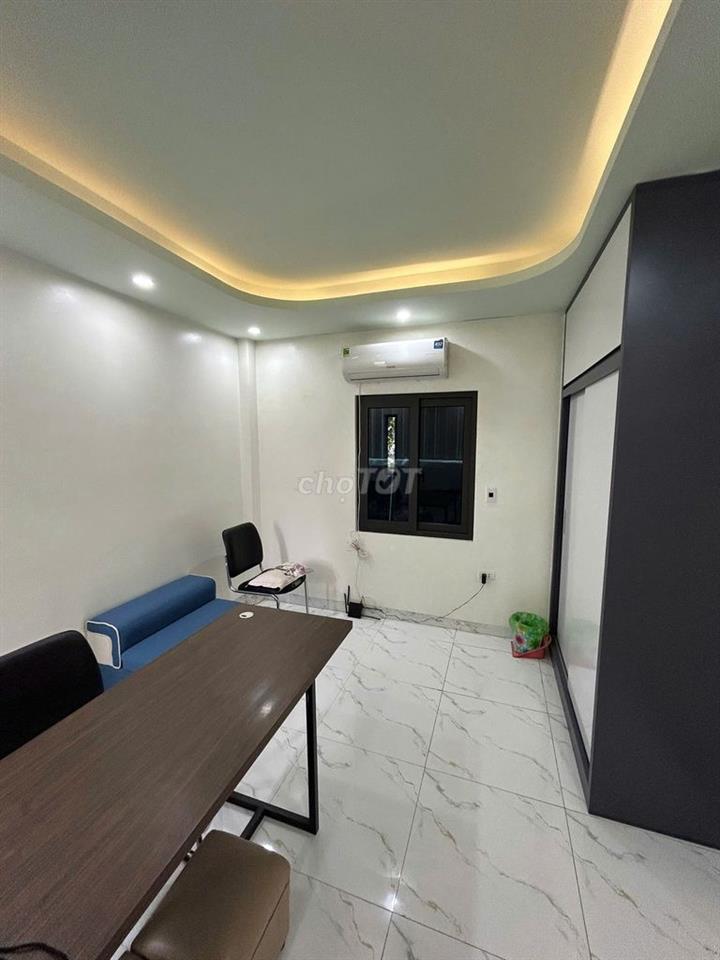 Nhà 4 tầng, 64,8m2, 6 phòng ở gia đình thoải mái