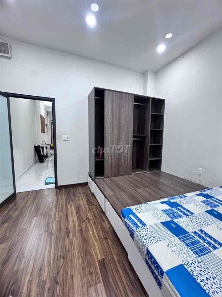 💥SHOPHOUSE 2 TẦNG HẺM XE HƠI KHU NGÔ TẤT TỐ SÁT QUẬN 1-SD 94m2 CHỈ 6 T