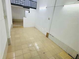 CHO THUÊ NHÀ NGUYÊN CĂN 30m2 HẺM THÔNG, SÁT HẺM XE HƠI CHỈ 6.5tr