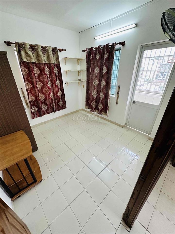 CHO THUÊ CĂN HỘ BÌNH THẠNH 10,5tr/th-60m2 có thể làm 3PN+ PK+ Bếp riên