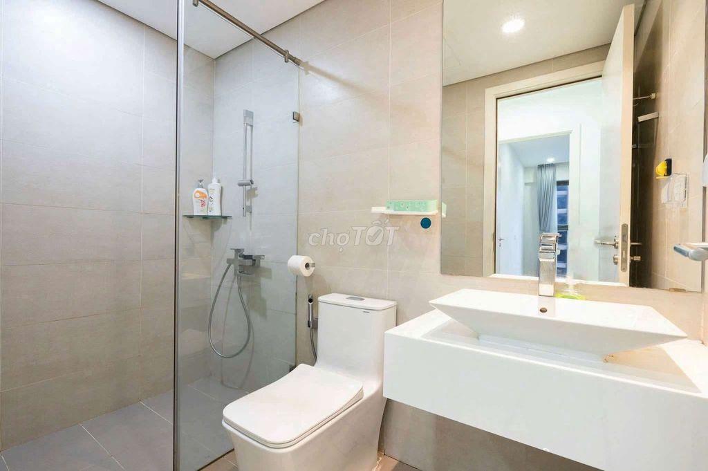 2tỷ2 căn Hồng Hà 53m2 vay 70% Sổ Hồng 2Pn+2Wc, ở liền full Nội thất
