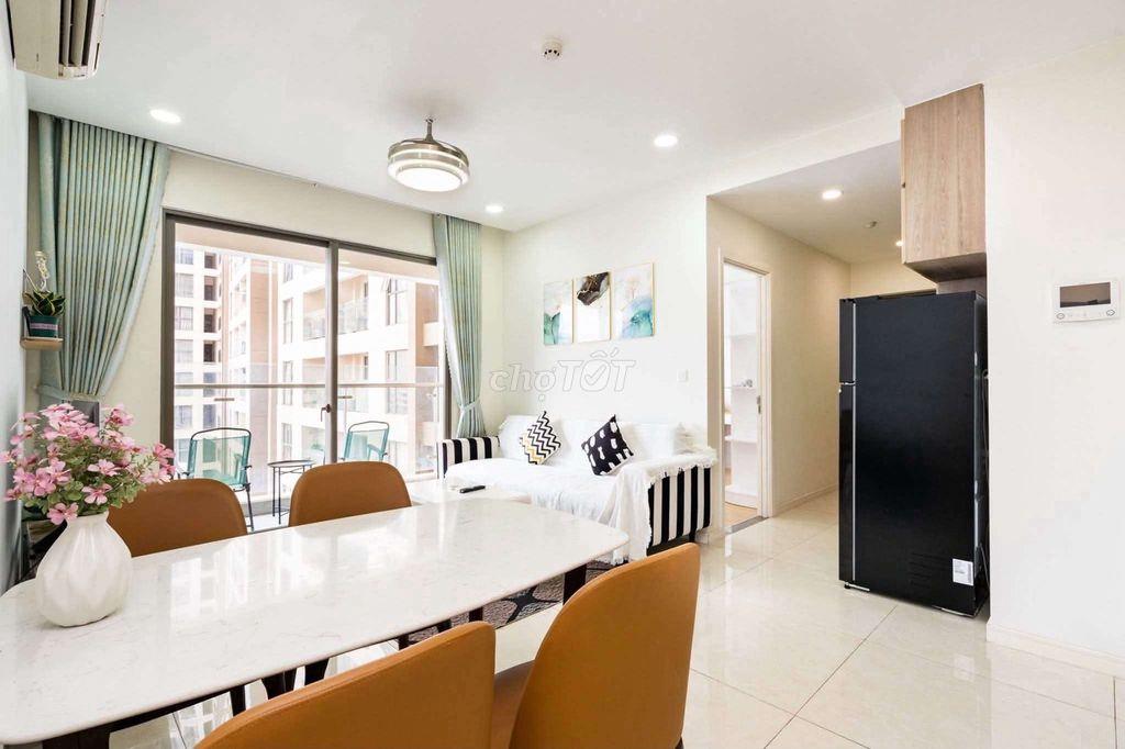 (Chủ bán)Sang tên luôn,ở liền 2tỷ 2PN 50M2 Lầu 6 Nơ Trang Long full NT