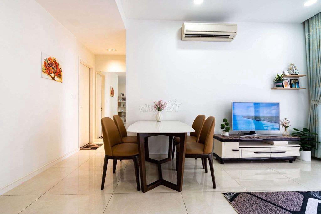 (Chủ bán)Sang tên luôn,ở liền 2tỷ 2PN 50M2 Lầu 6 Nơ Trang Long full NT
