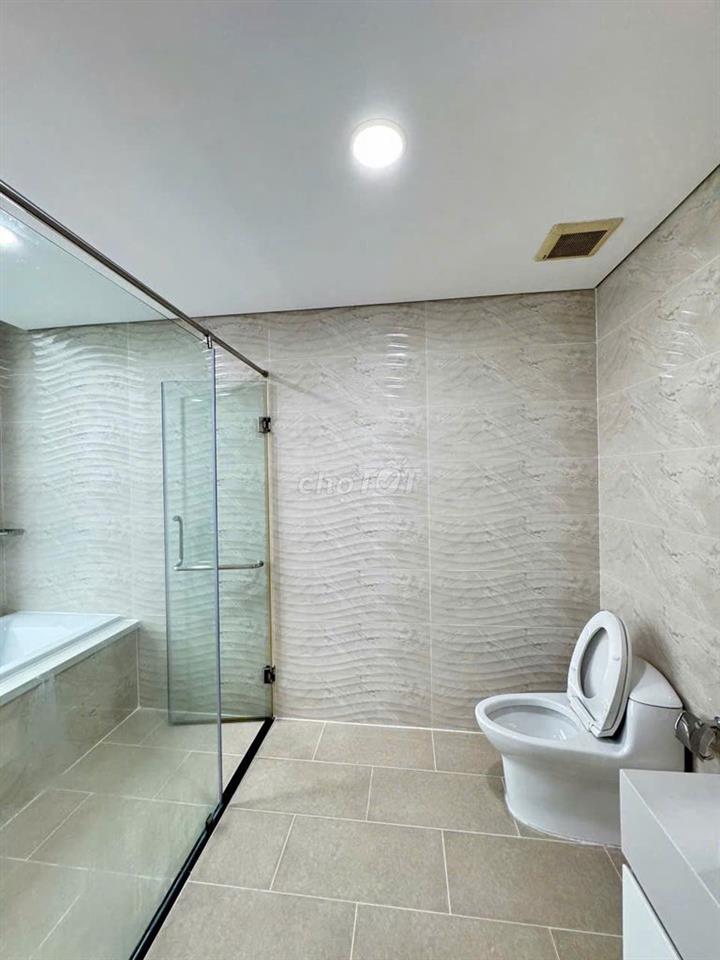 BÁN CĂN HỘ 2PN NỘI THẤT CAO CẤP, VIEW ĐẸP VINHOMES CENTRAL PARK