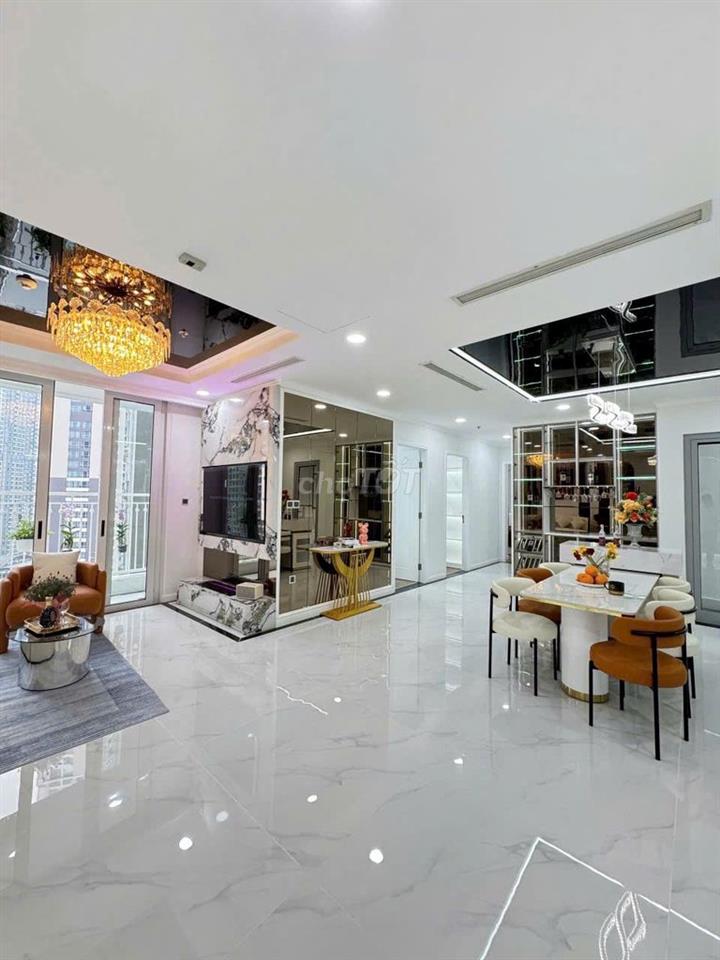BÁN CĂN HỘ 2PN NỘI THẤT CAO CẤP, VIEW ĐẸP VINHOMES CENTRAL PARK
