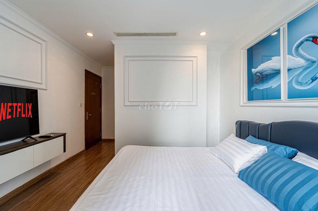 BÁN NHANH CĂN 2PN VINHOMES CENTRAL PARK NỘI THẤT CAO CẤP