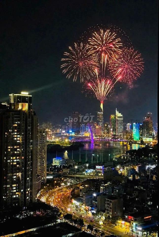TÔI CHO THUÊ NHANH CĂN 2PN NỘI THẤT CAO CẤP VINHOMES - LANDMARK