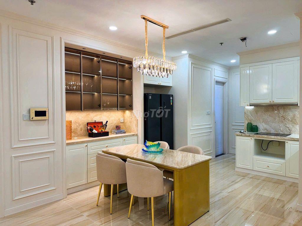 TÔI CHO THUÊ NHANH CĂN 2PN NỘI THẤT CAO CẤP VINHOMES - LANDMARK
