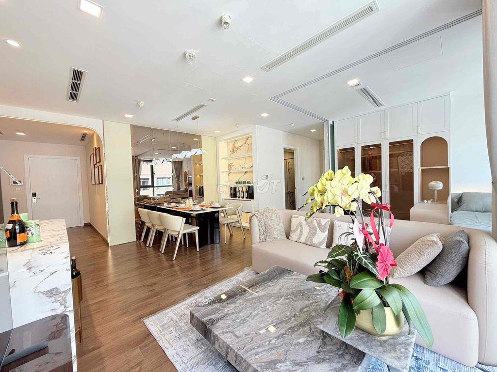 bán 3PN-2bancong - P3.04 - DT:115m2 - nội thất cao cấp - giá : 15tỷ