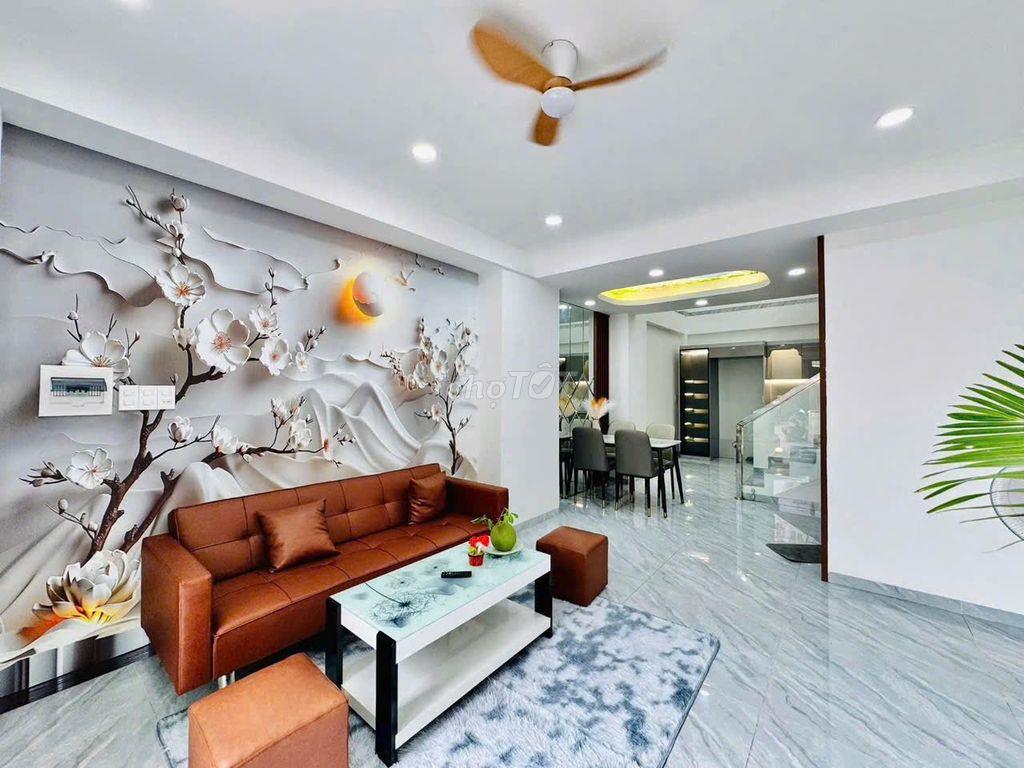 Bán nhà hẻm 6m thông sang Đặng Thùy Trâm, Trệt 3 lầu ST. 4PN, 4WC. 