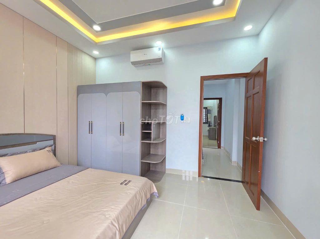 Bán nhà hẻm 37/ Đặng Thùy Trâm, DT: 4x18m. Trệt 2 lầu ST. 4PN, 4WC