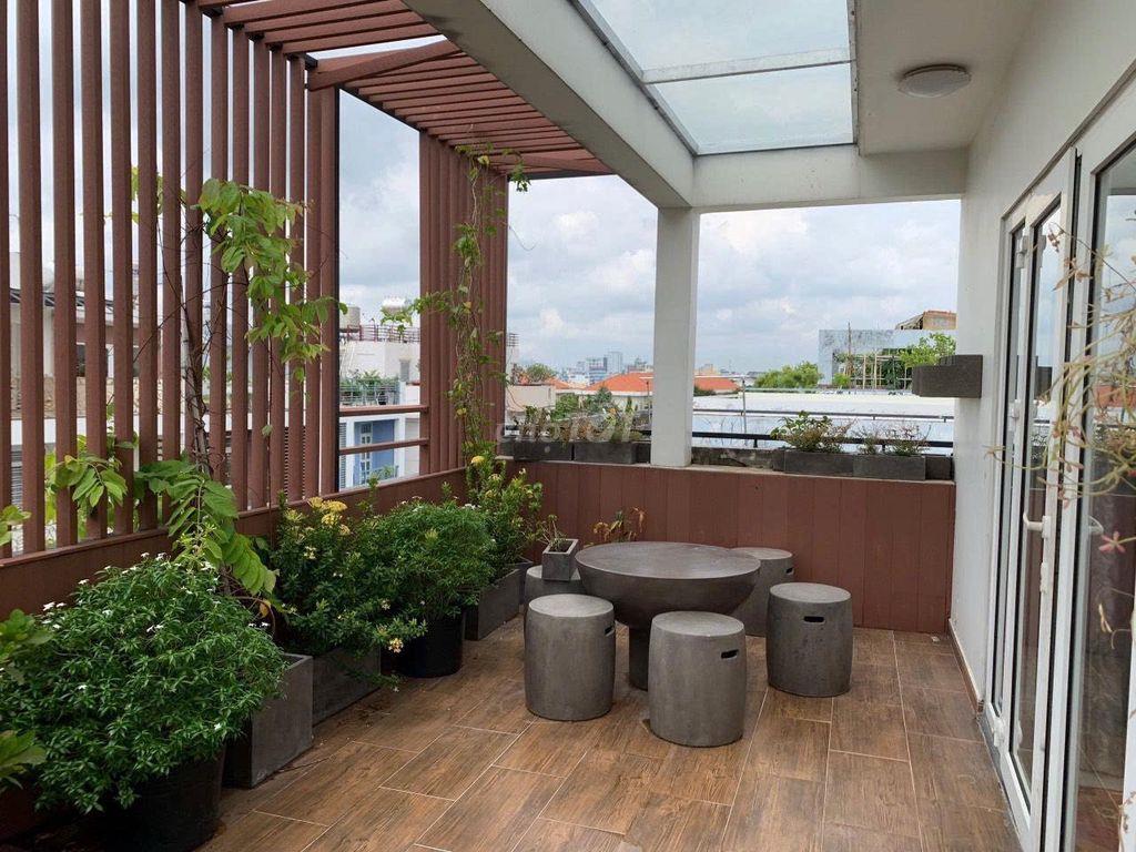 NHÀ CHO THUÊ Đặng Thùy Trâm. DT: 6x22m. Trệt lửng 3 lầu. Gần ĐH