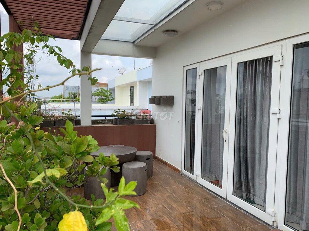 NHÀ CHO THUÊ Đặng Thùy Trâm. DT: 6x22m. Trệt lửng 3 lầu. Gần ĐH