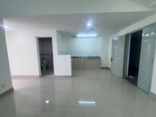 Bán căn hộ CC 1050 Phan Chu Trinh. DT: 61,5m2. Đã có sổ. Thang máy.