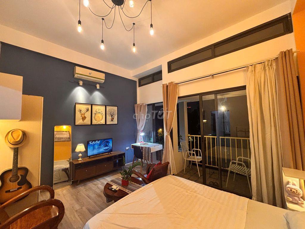 Bán CHDV ngay sát Q1 - 4 tầng 70m² - nở hậu 4,75m Phan Văn Hân